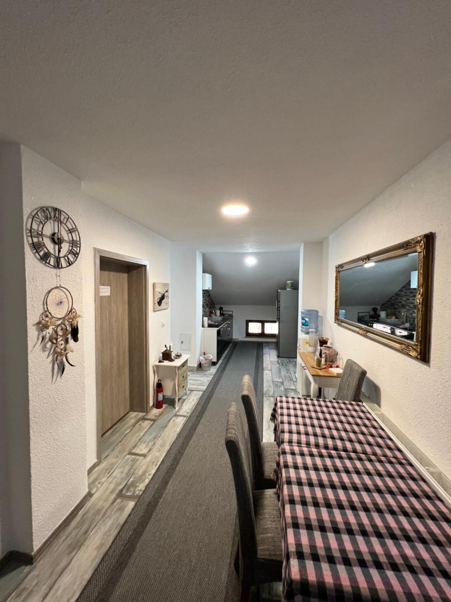 Prenociste-Sobe-Rooms-Aman Bihać Exteriér fotografie