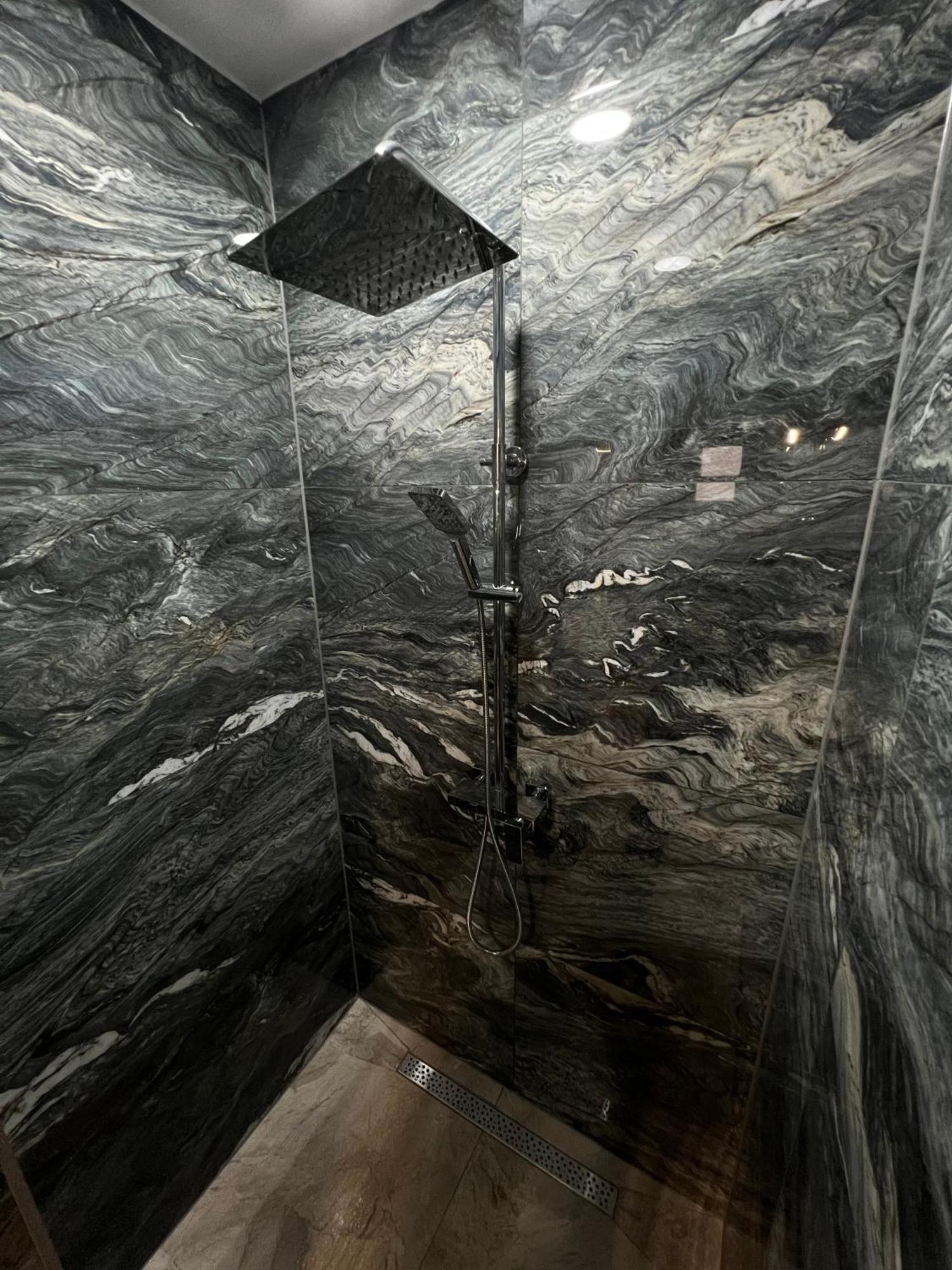 Prenociste-Sobe-Rooms-Aman Bihać Exteriér fotografie