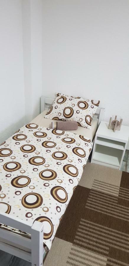 Prenociste-Sobe-Rooms-Aman Bihać Exteriér fotografie