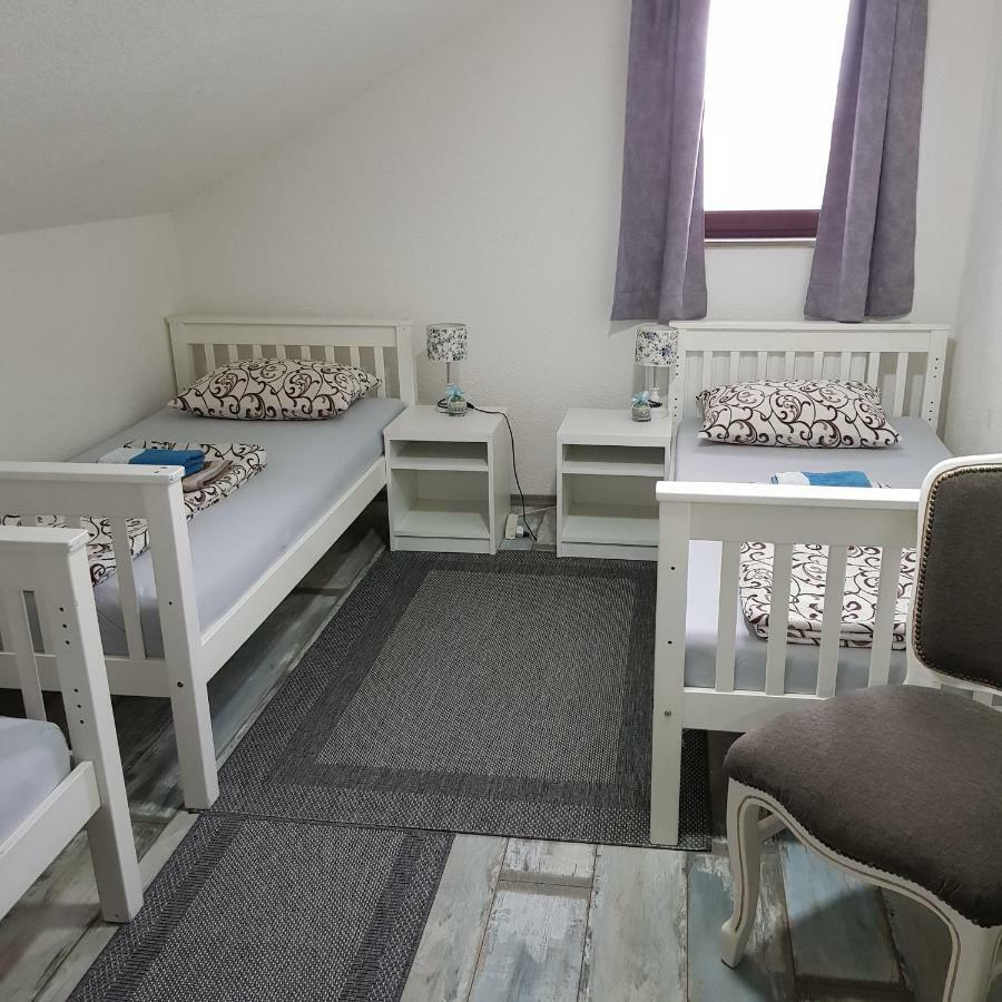 Prenociste-Sobe-Rooms-Aman Bihać Exteriér fotografie
