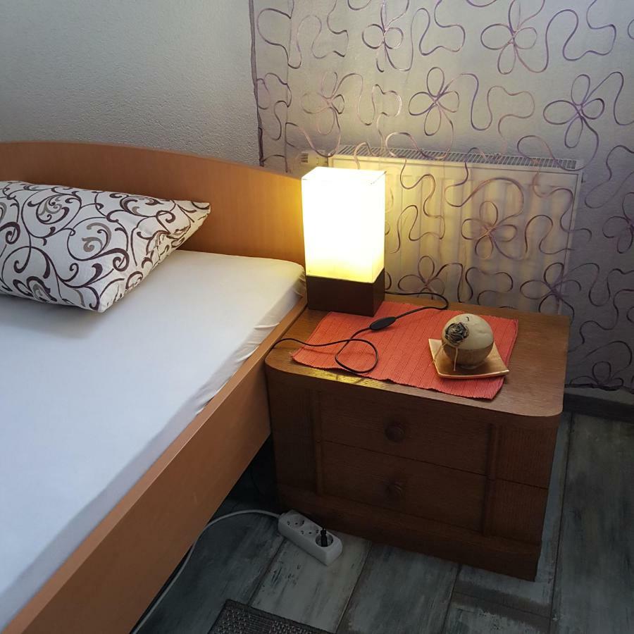 Prenociste-Sobe-Rooms-Aman Bihać Exteriér fotografie